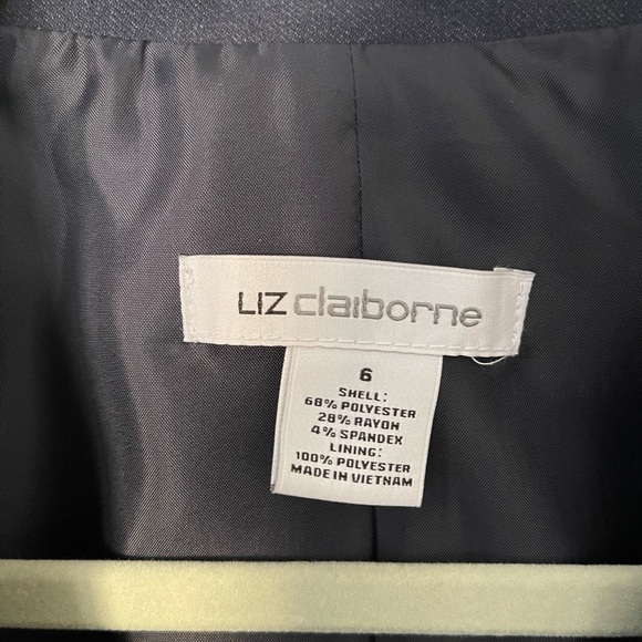 Liz Claiborne Blue with Red Pinstripes Suit Jacket - Fully Lined - Picture 4 of 4